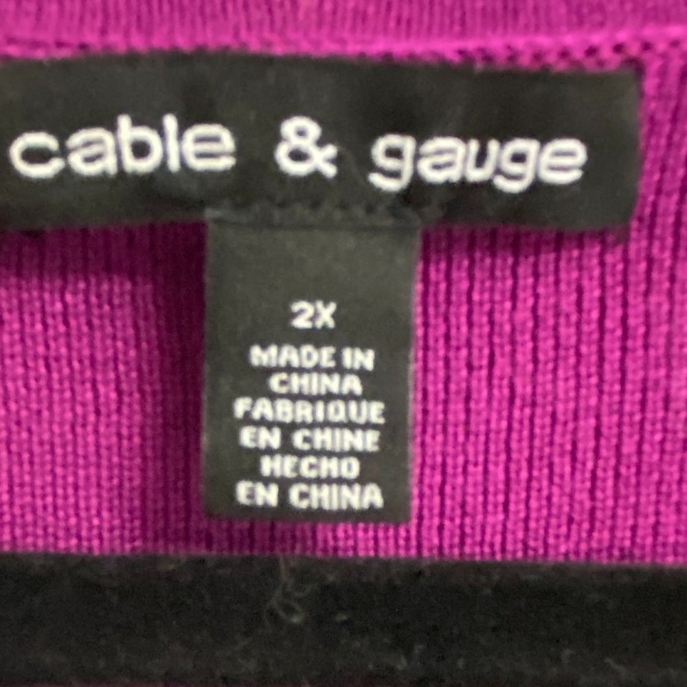 GUC Cable & Gauge Scalloped Pull over sweater in Fuschia-2X - Picture 7 of 14